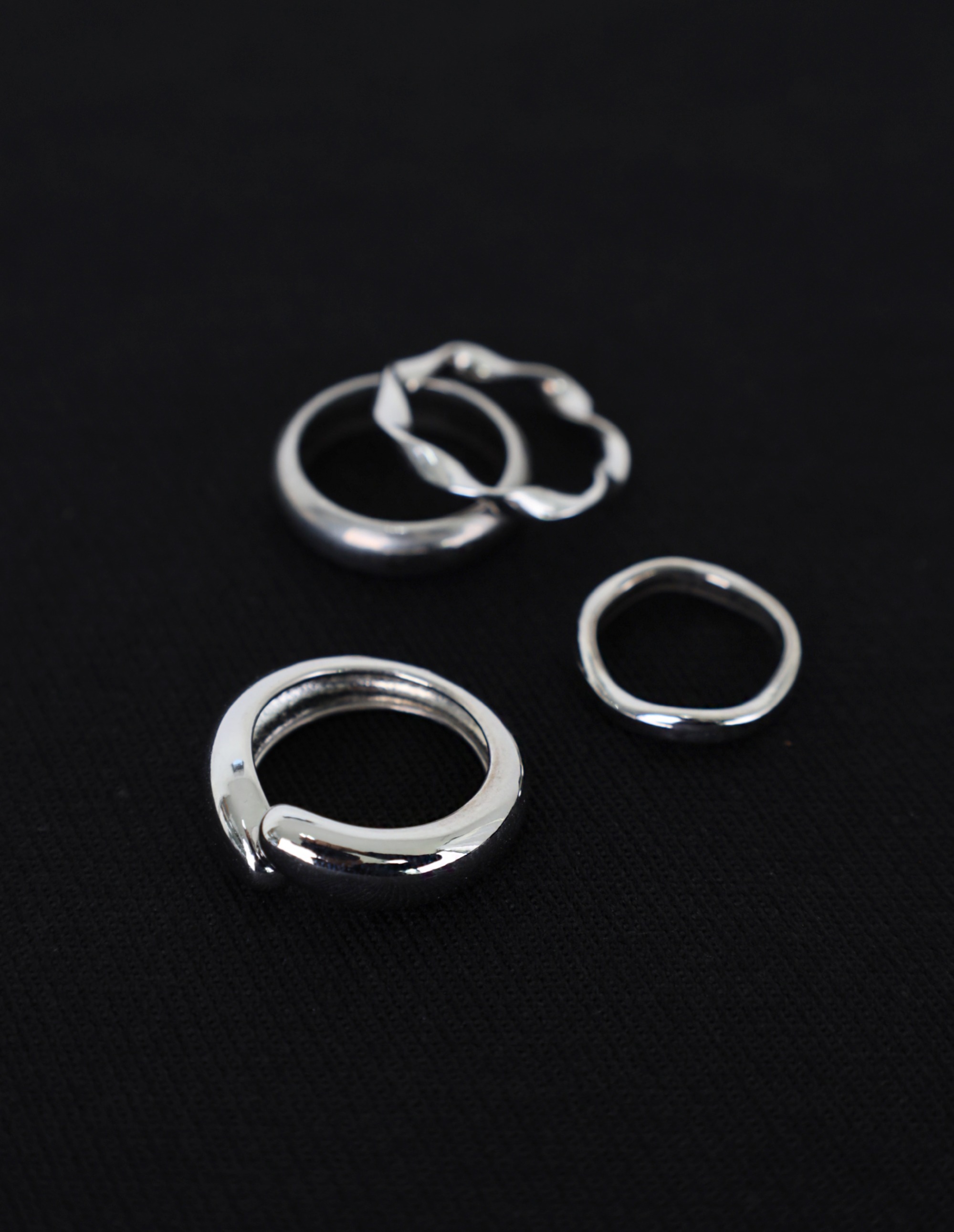 Four Shape Ring